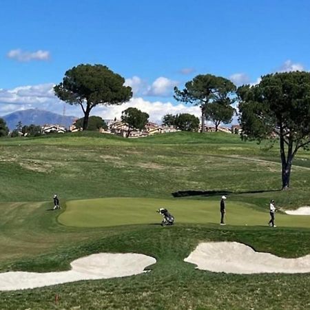 Marco Simone Golf Club Apartment Esterno foto